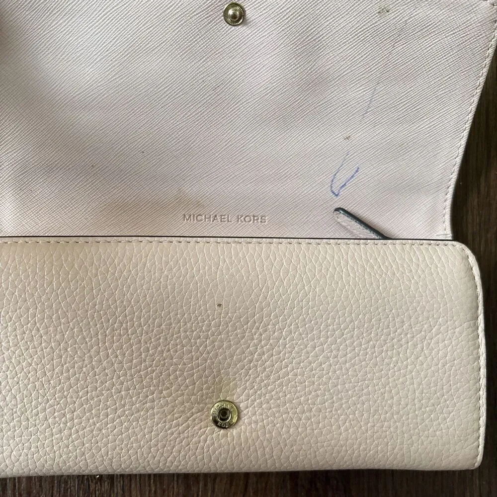 Michael Kors  Fulton Pebble Leather Flap Continental Wallet Ballet Pink 90s Y2K